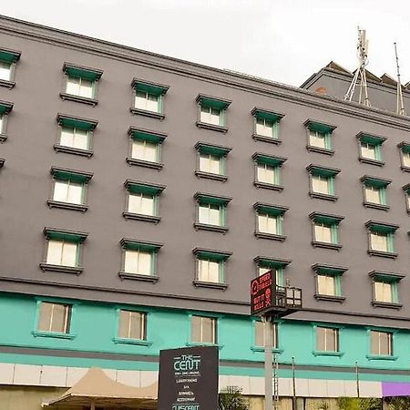 The Cent Hotel Hyderabad Exterior photo